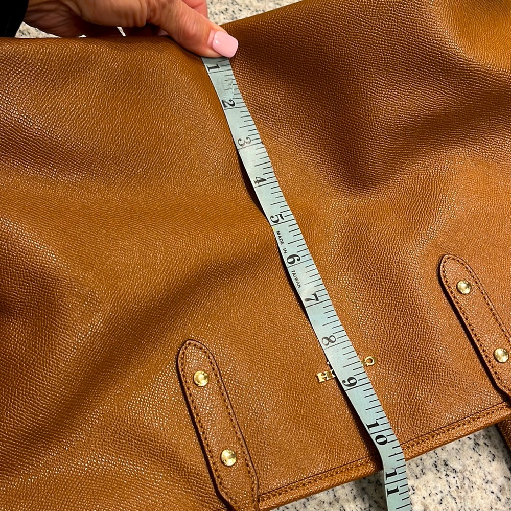 Coach F58846 Cross Grain City Zip Top Tote - Picture 12 of 13